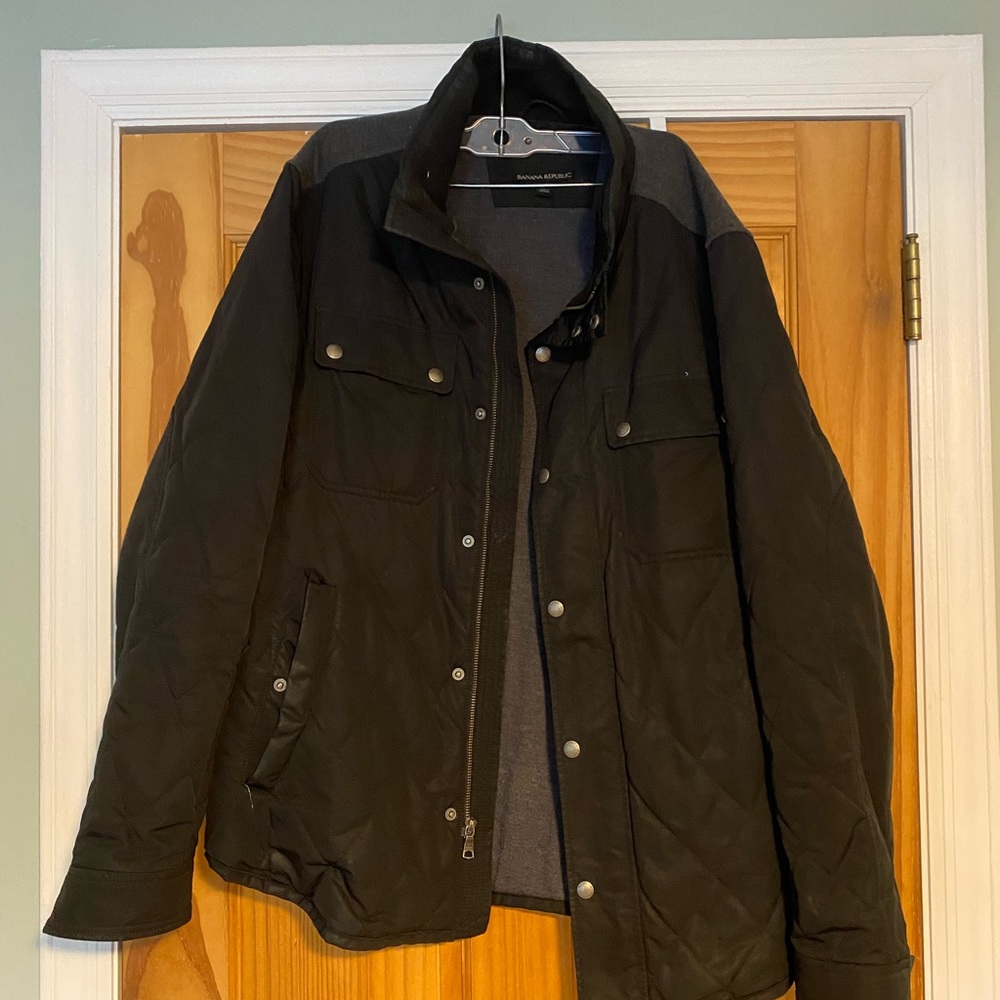 Banana Republic quilted bomber jacket